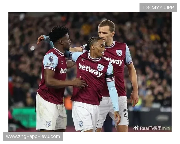 英超冬窗边锋竞争加剧：豪门纷纷抢人，新星崭露头角